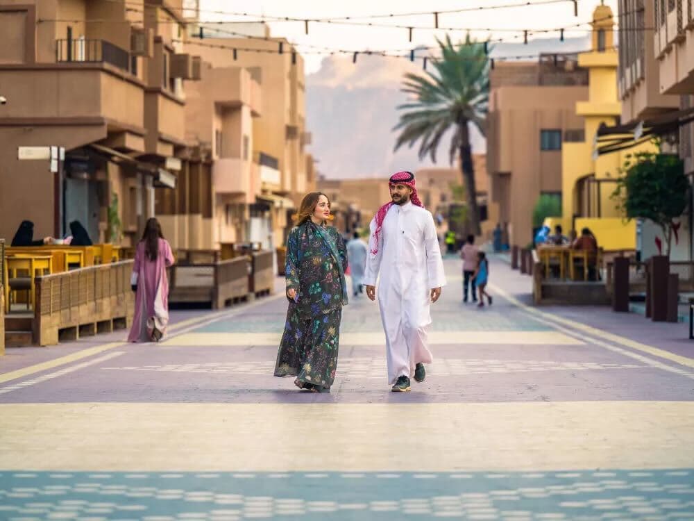 مغامرة العلا  بين عجائب العلا الطبيعية والتاريخية 